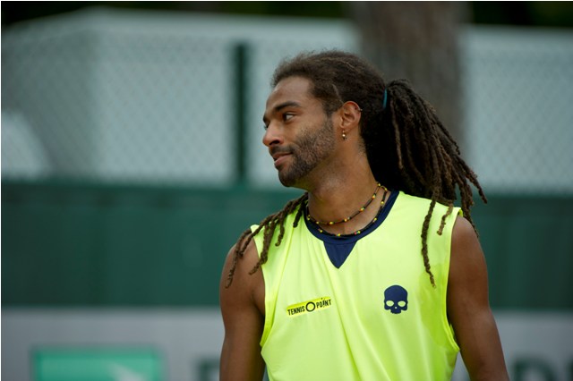 Dustin-Brown1